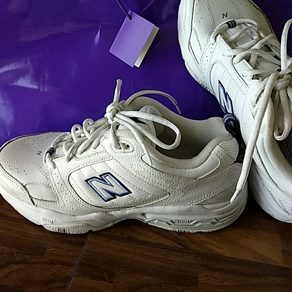 New Balence 608v2 sneakers athletic shoes